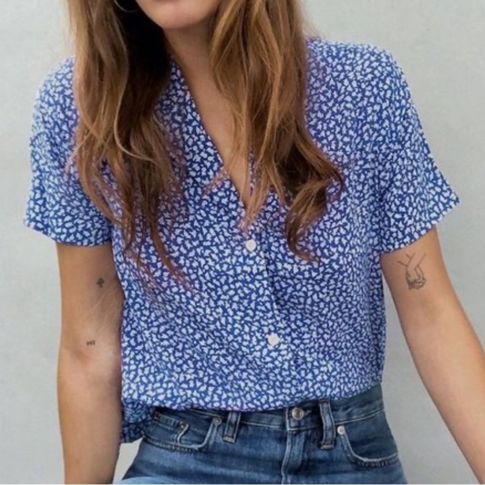 Everlane Clean Silk Short-Sleeve Notch Shirt, Sz 6 - Royal Blue Floral